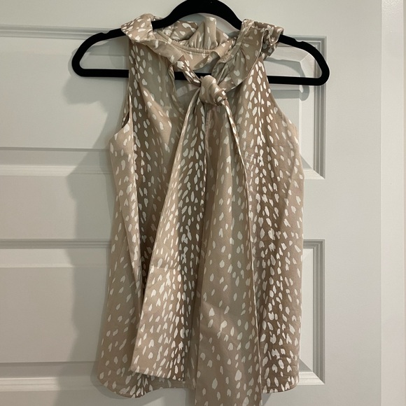 Tuckernuck Cream Ruffled Sleeveless Blouse - Picture 7 of 7